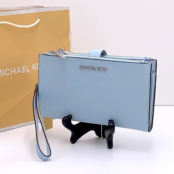 MICHAEL KORS JET SET TRAVEL 35F8GTVWOL VISTA BLUE LG DOUBLE ZIP WRSTLT LEATHER - Picture 1 of 14